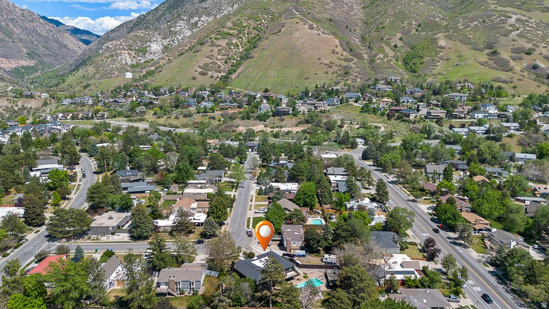 SHERWOOD HILLS - Residential