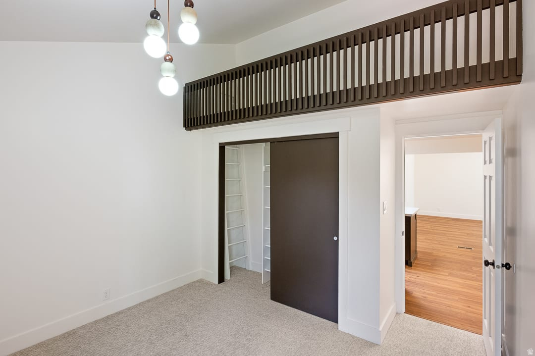 SHERWOOD HILLS - Residential