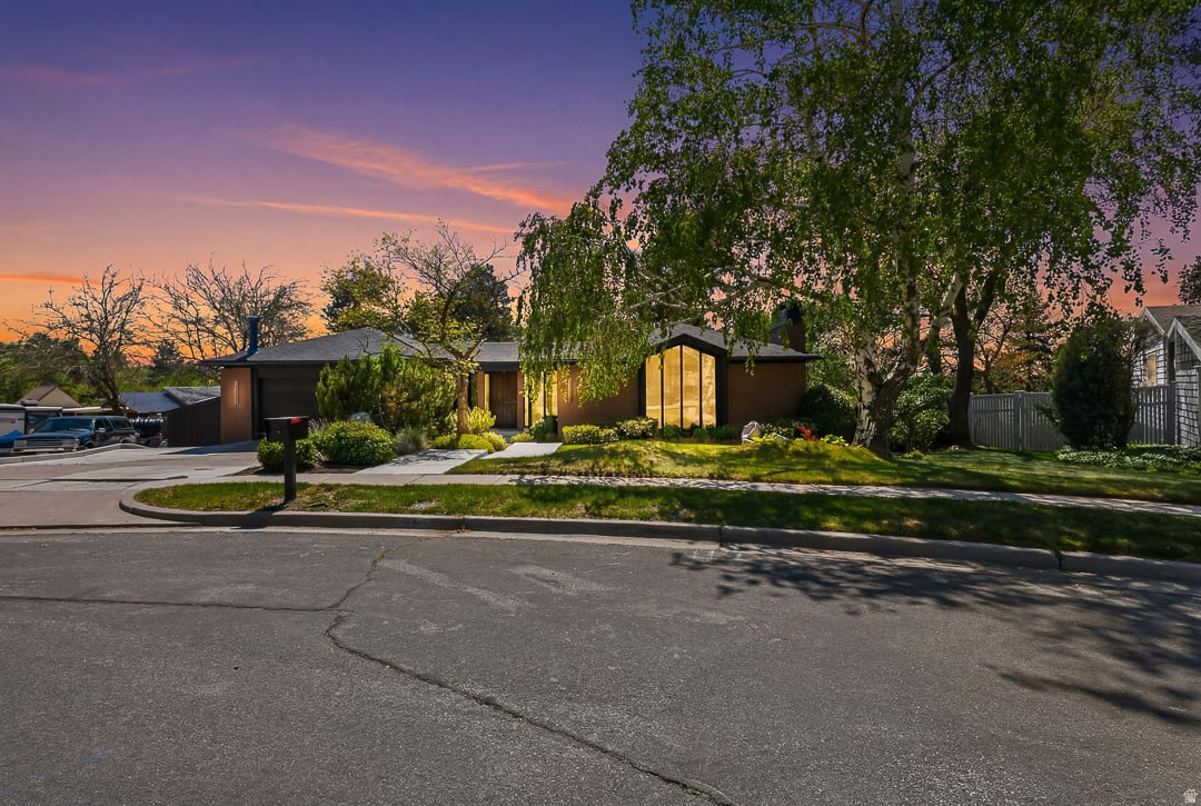 SHERWOOD HILLS - Residential