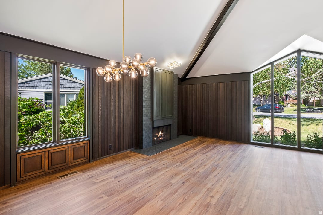 SHERWOOD HILLS - Residential