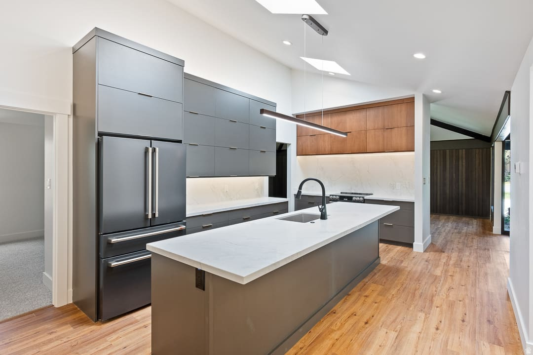 SHERWOOD HILLS - Residential