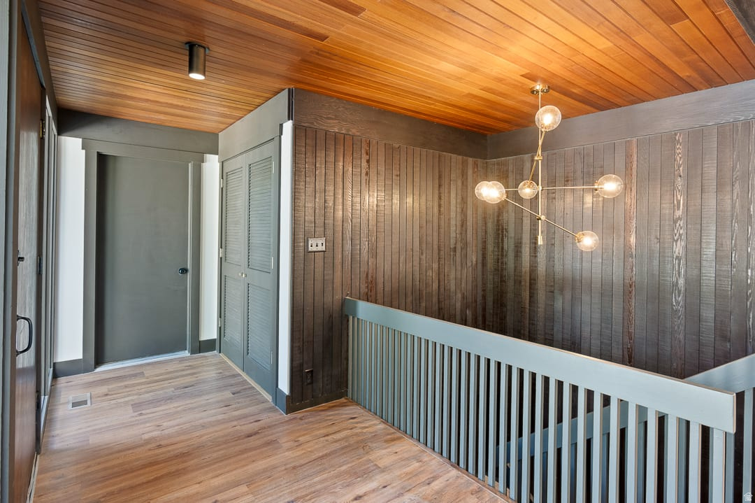 SHERWOOD HILLS - Residential