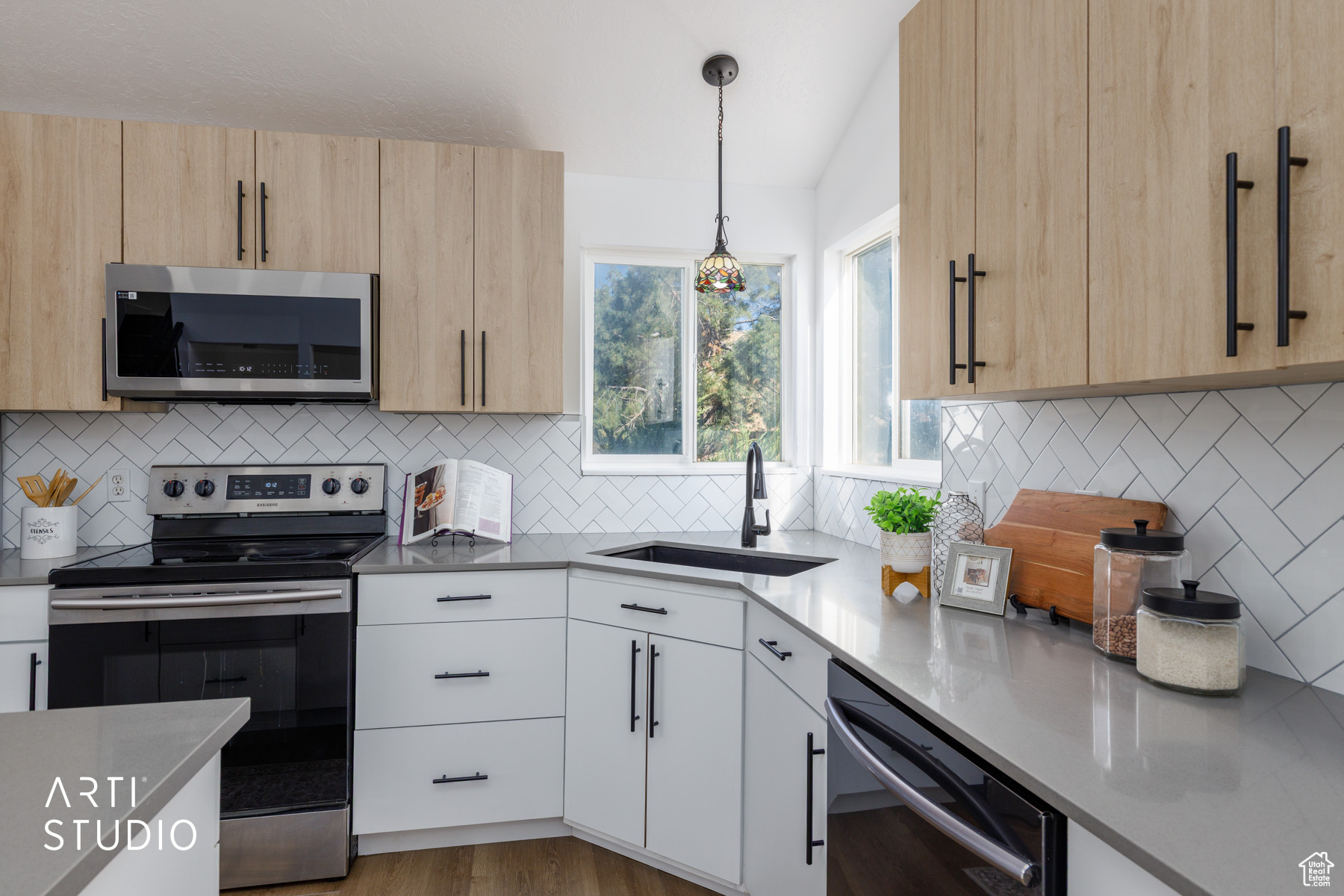 SUNCREST - Residential