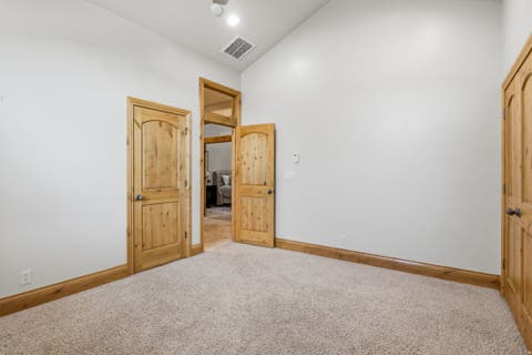 Tiny photo for 2508 BARKER PKWY, North Ogden, UT 84414 (MLS # 2179740)