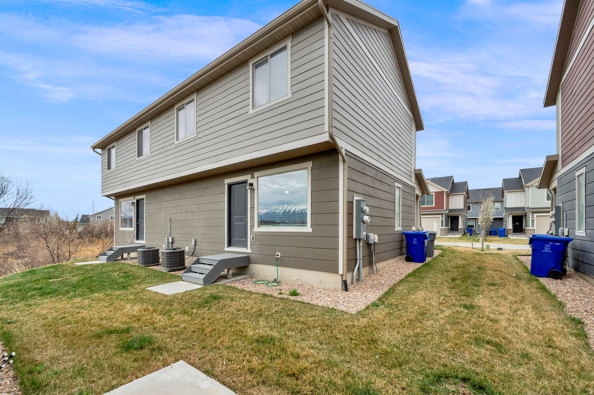 RIVER BEND TOWNHOMES - Residential