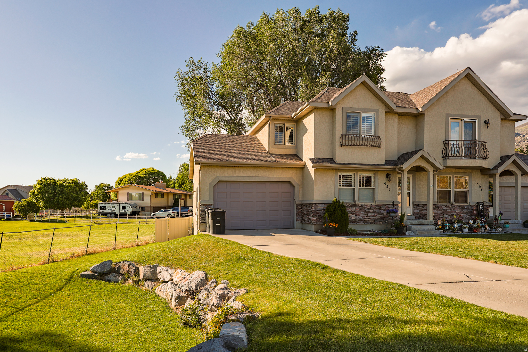 LIVINGSTON ESTATES - Residential Income