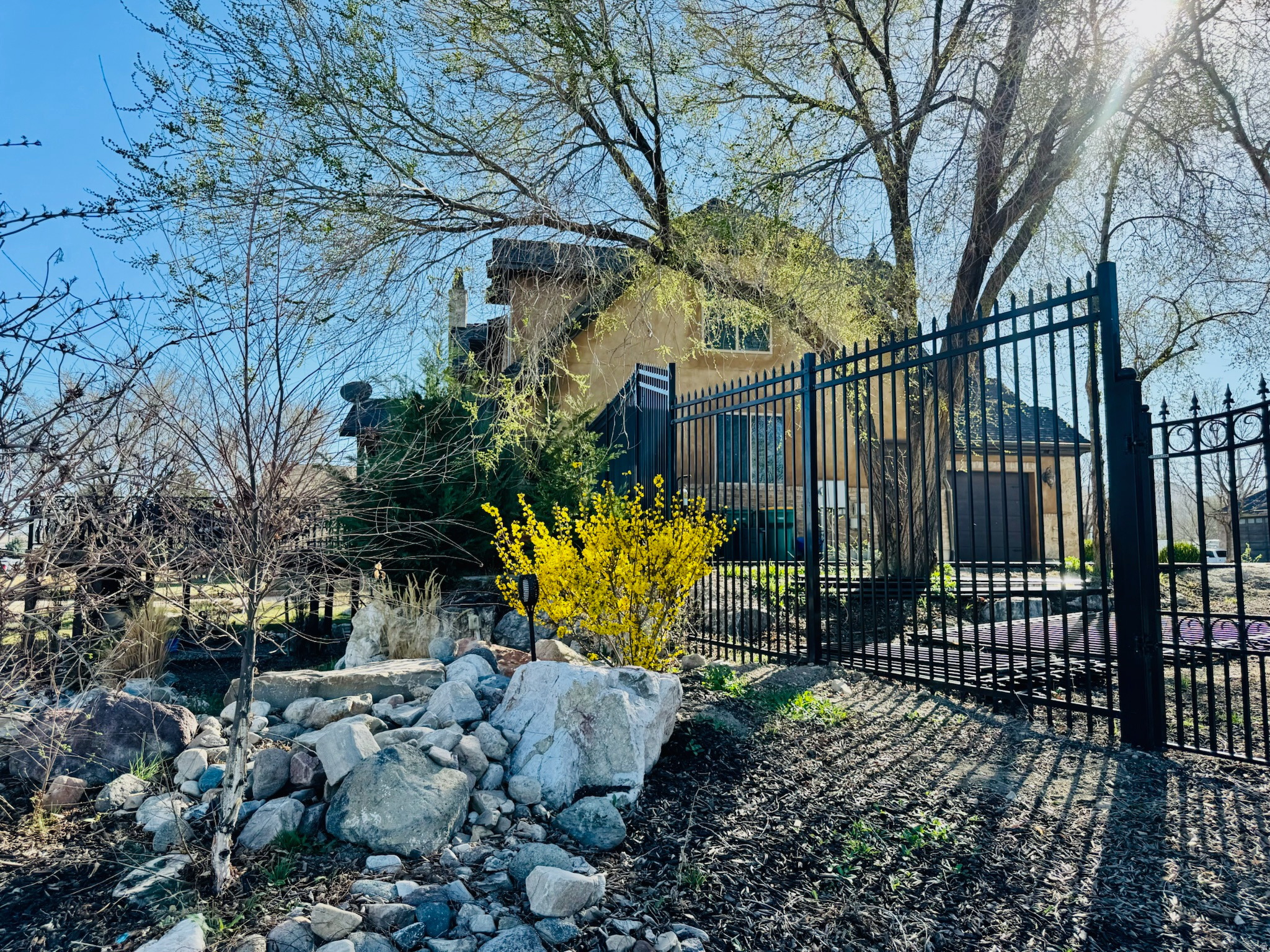 BARLOW-BOWMAN - Residential