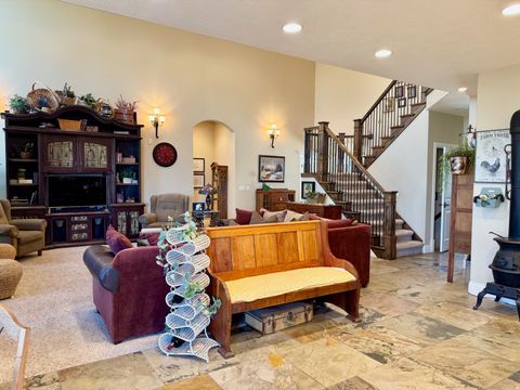 Tiny photo for 15319 S INDIAN PAINT CIR, Bluffdale, UT 84065 (MLS # 2145085)