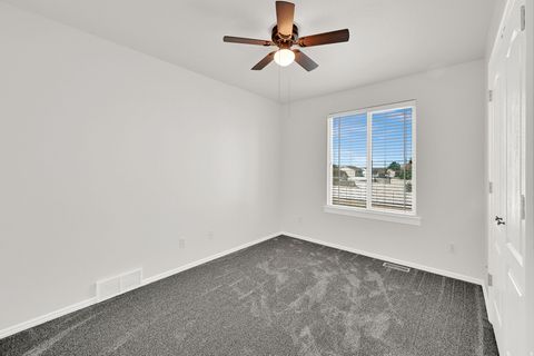 Tiny photo for 4020 WESTLAKE DR, Roy, UT 84067 (MLS # 2150306)