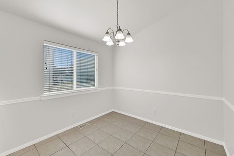 Tiny photo for 4020 WESTLAKE DR, Roy, UT 84067 (MLS # 2150306)