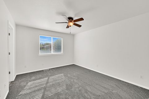 Tiny photo for 4020 WESTLAKE DR, Roy, UT 84067 (MLS # 2150306)
