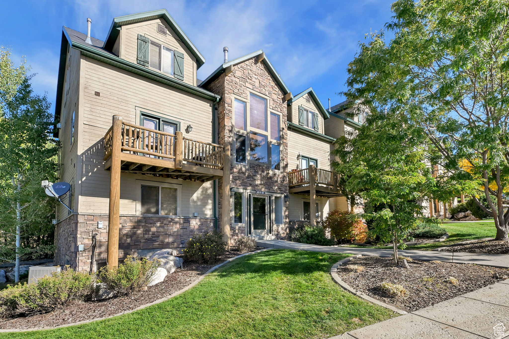MOOSE HOLLOW - Residential