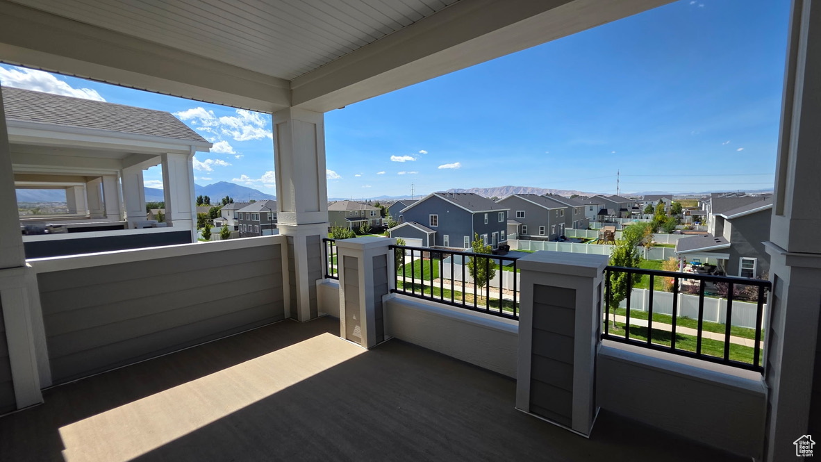 HUNTINGTON RANCH - Residential