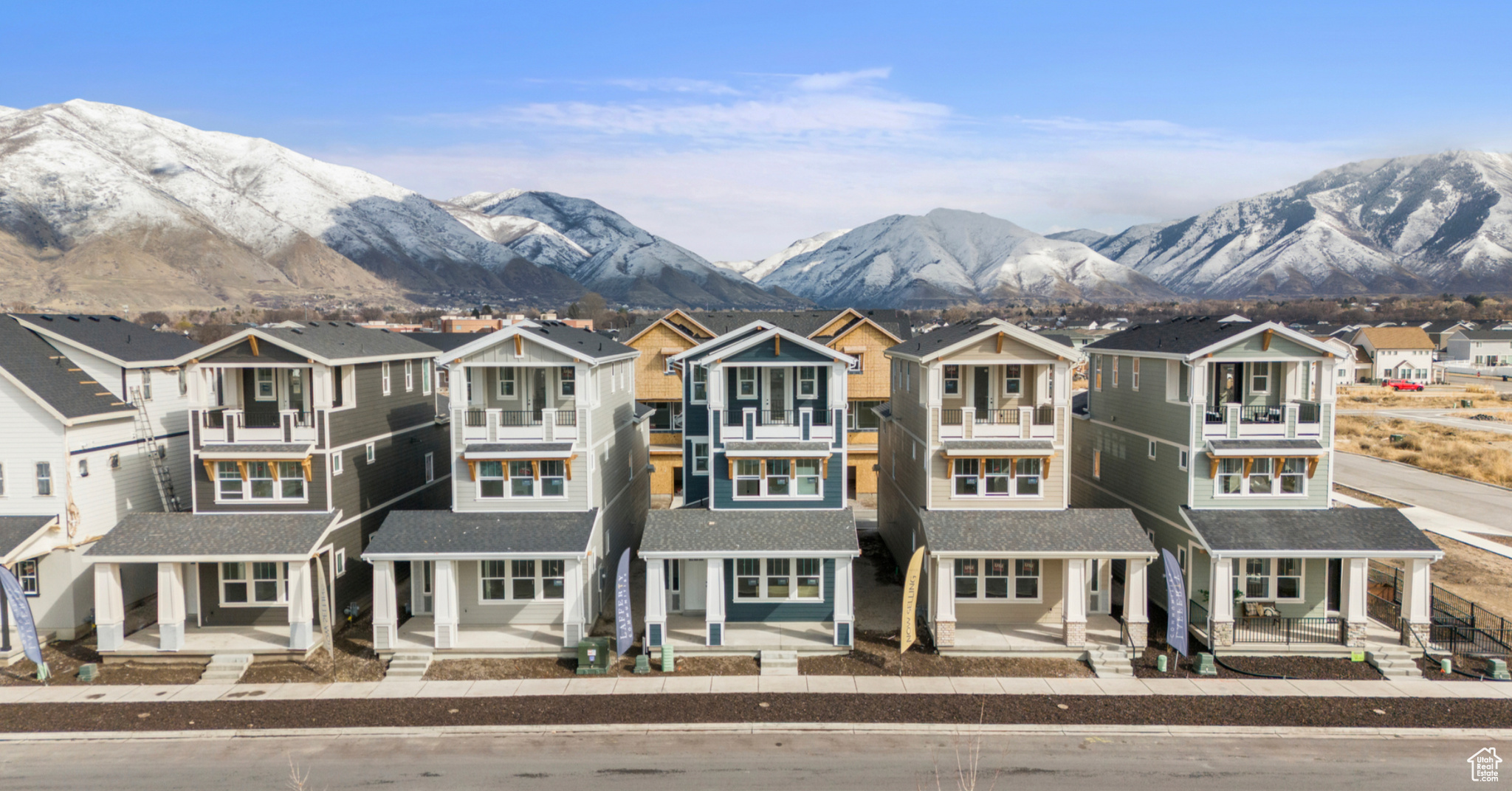 HUNTINGTON RANCH - Residential