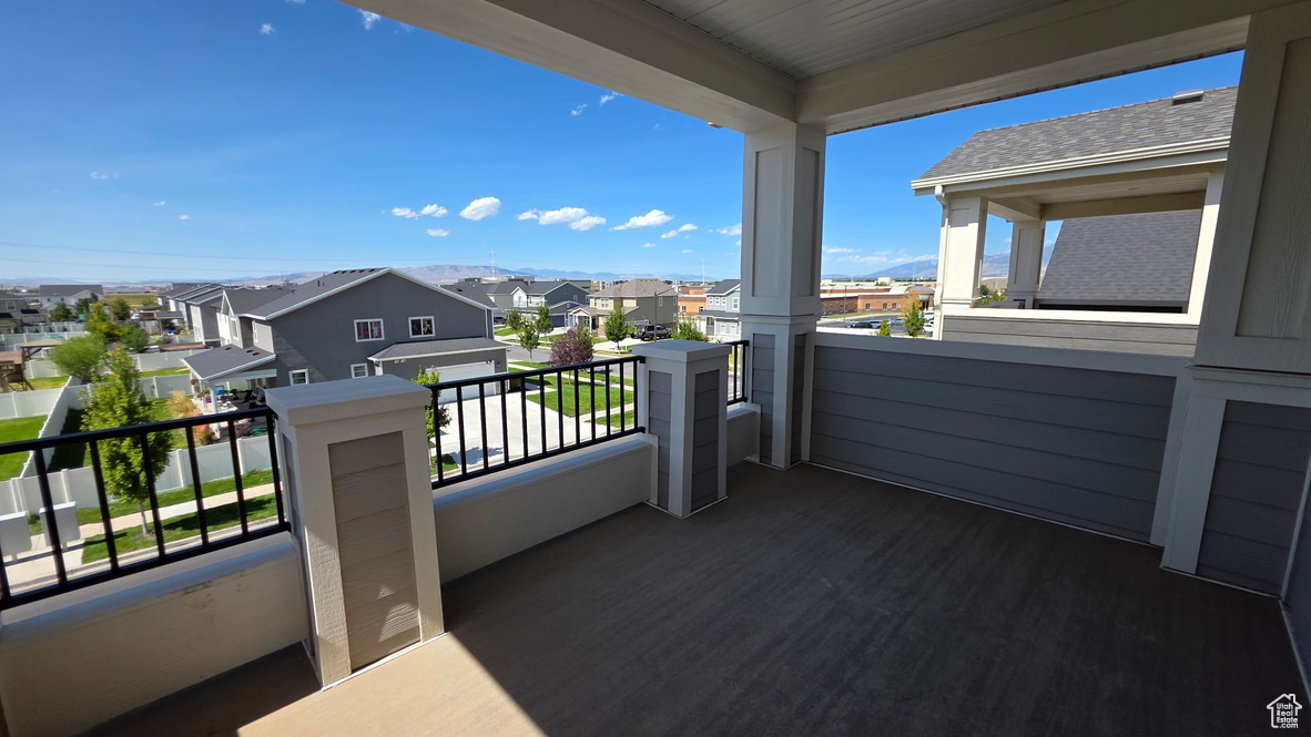 HUNTINGTON RANCH - Residential