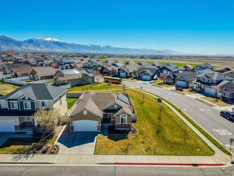 Tiny photo for 2487 W HARMONY DR, Layton, UT 84041 (MLS # 2144430)