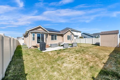 Tiny photo for 2487 W HARMONY DR, Layton, UT 84041 (MLS # 2144430)