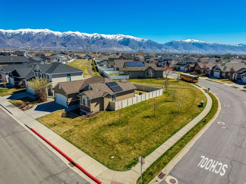 Tiny photo for 2487 W HARMONY DR, Layton, UT 84041 (MLS # 2144430)