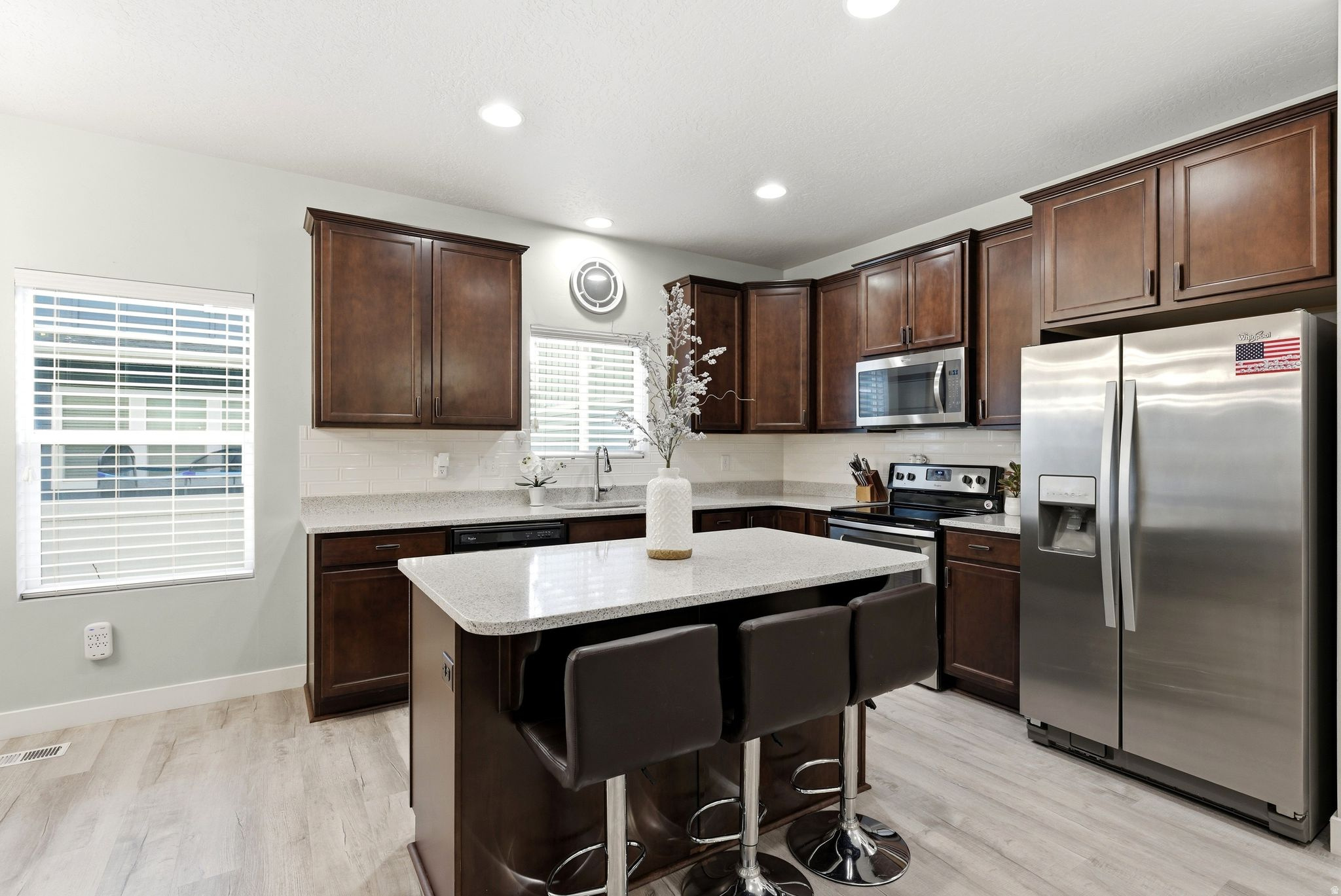 SILVERLAKE - Residential