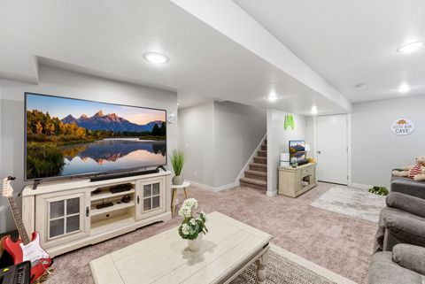 Tiny photo for 5164 E RIO GRANDE WAY, Eagle Mountain, UT 84005 (MLS # 2142655)