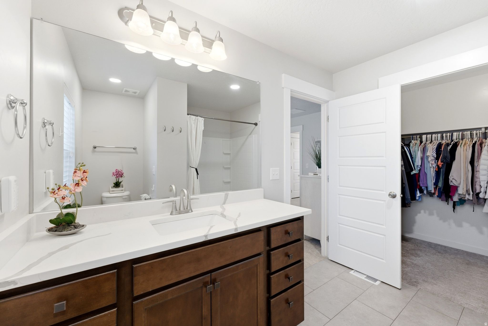 SILVERLAKE - Residential