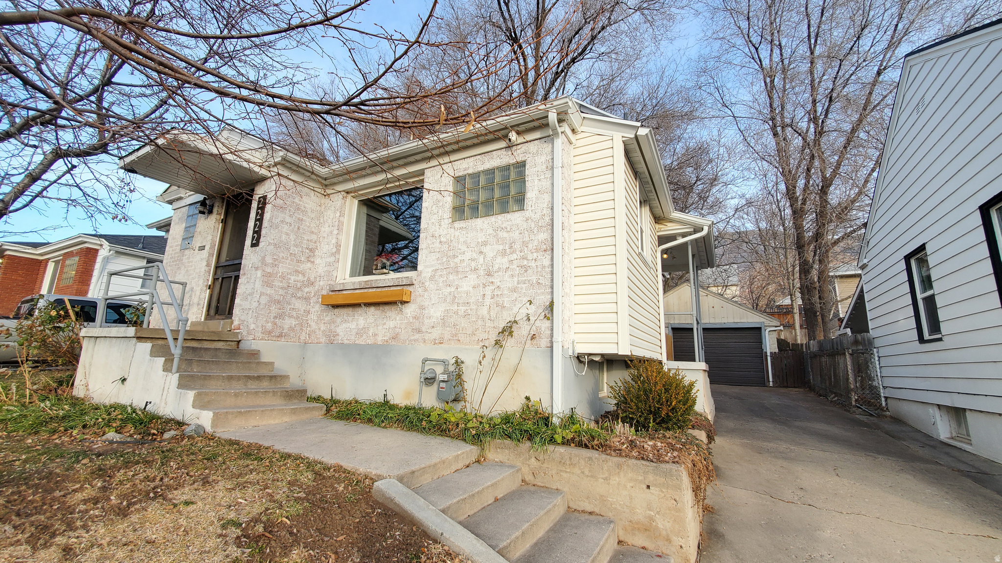 NOB HILL - Residential