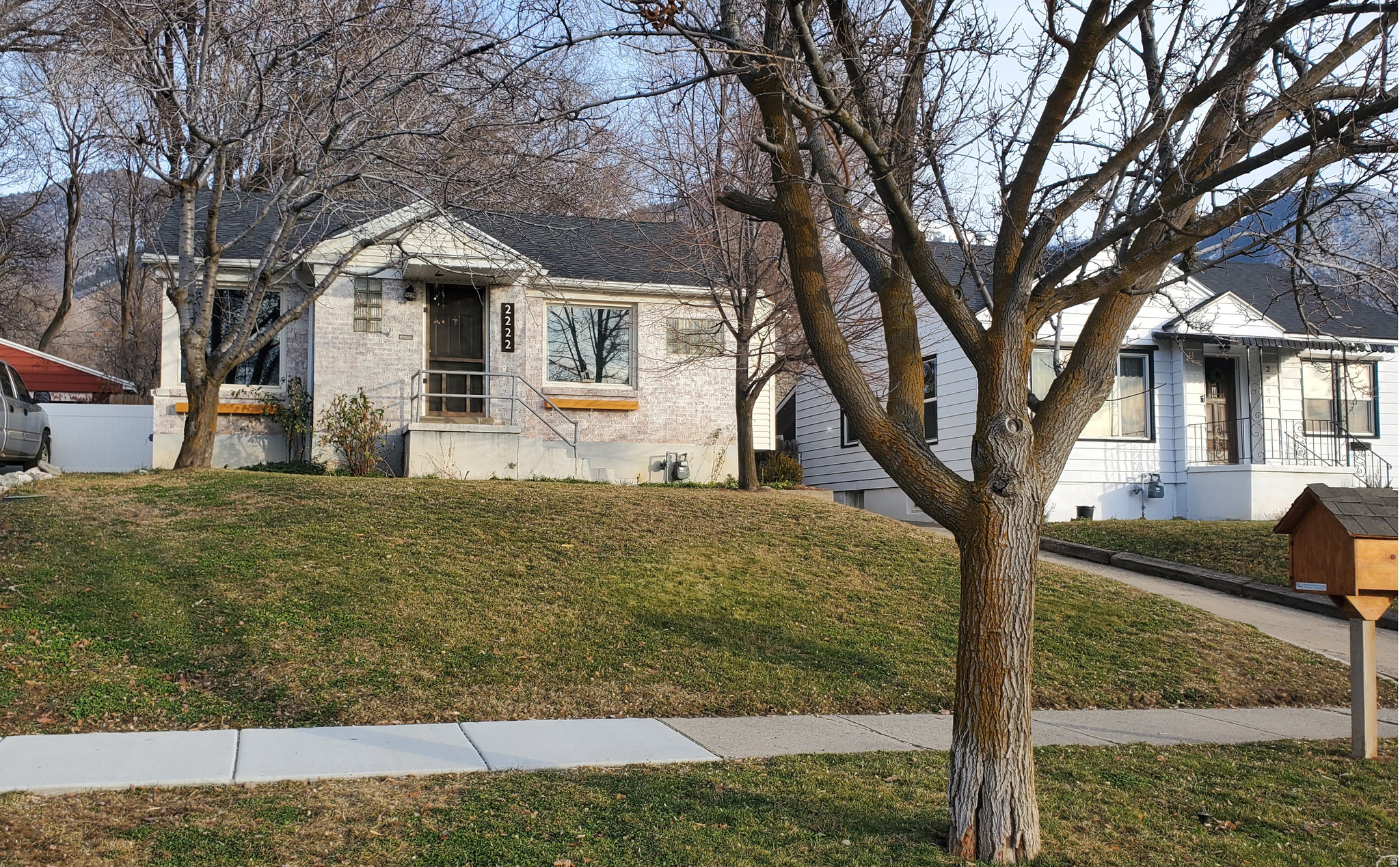 NOB HILL - Residential