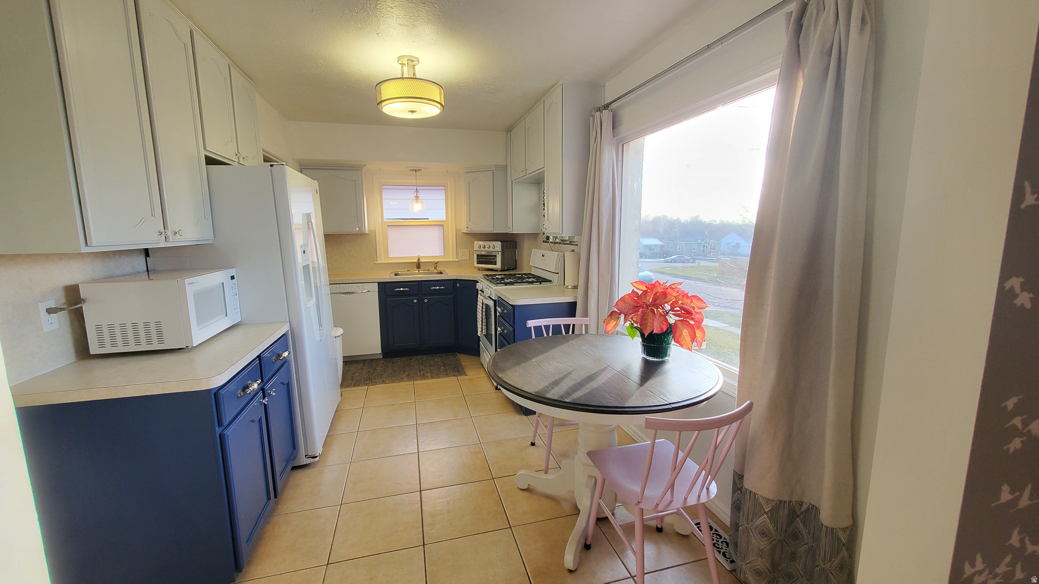 NOB HILL - Residential