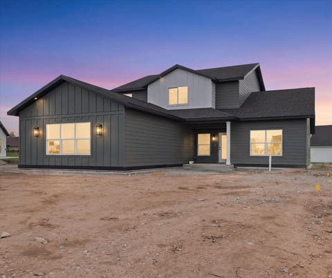 Photo of 439 TEE CIR, Preston, ID 83263 (MLS # 2180210)