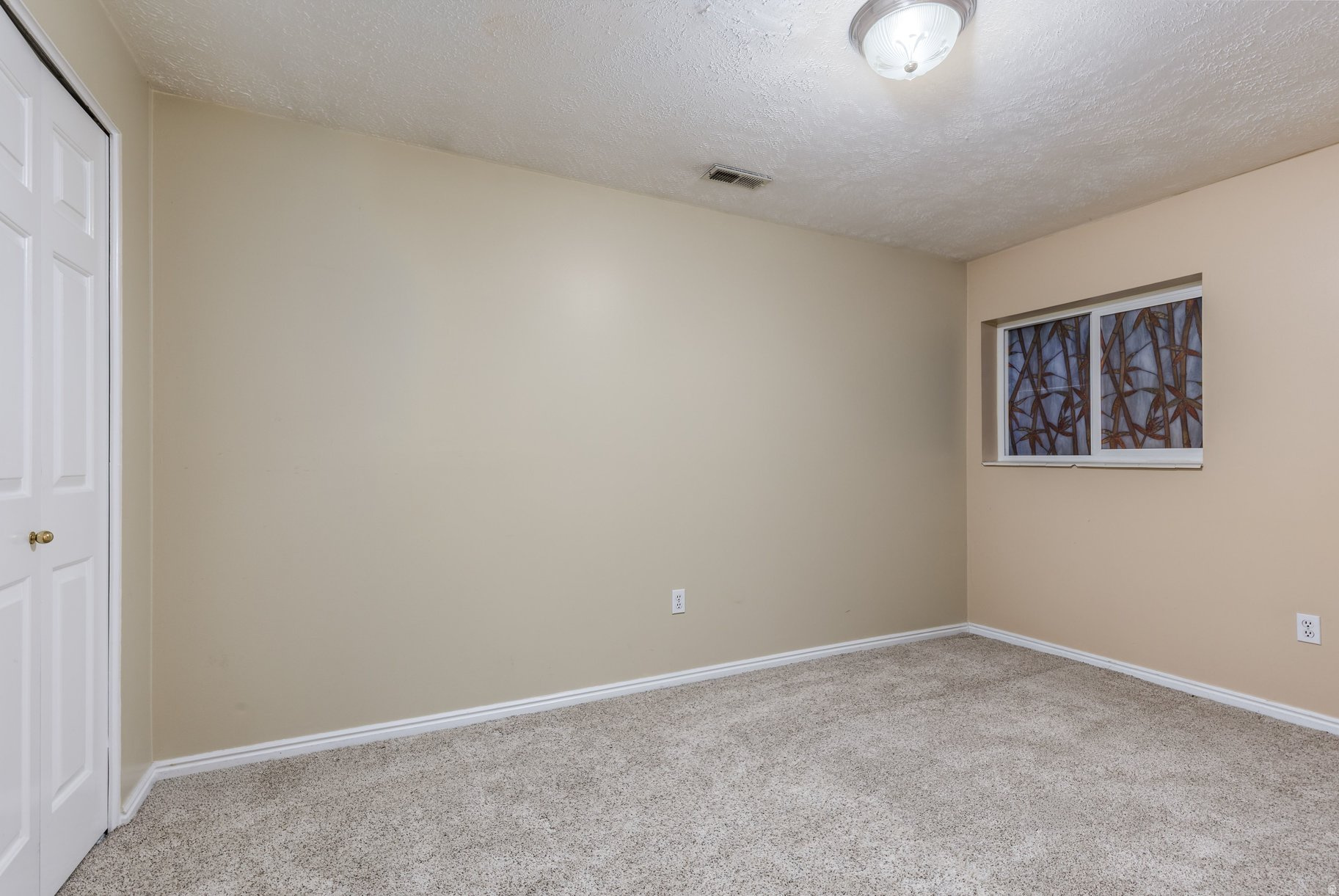 SHADYBROOK CONDM - Residential