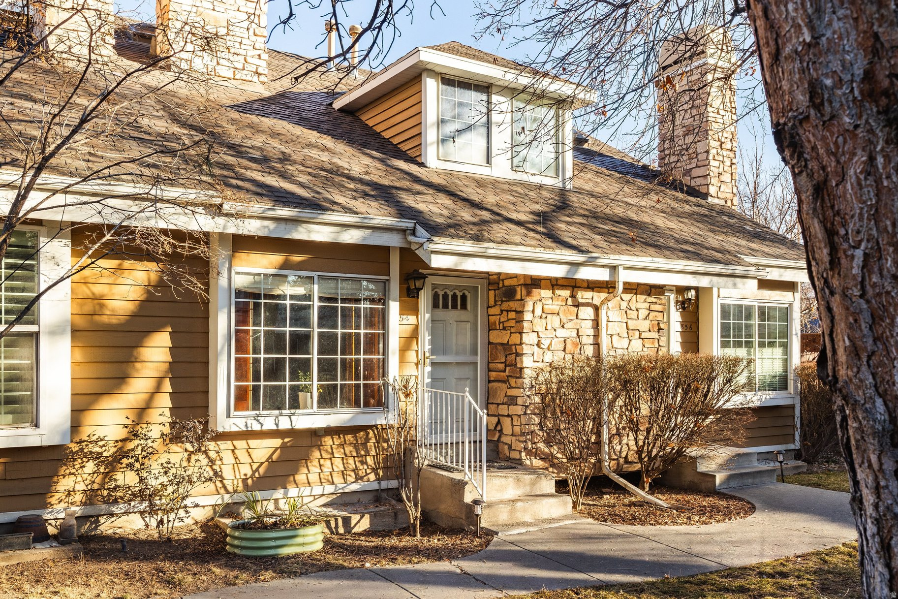 SHADYBROOK CONDM - Residential