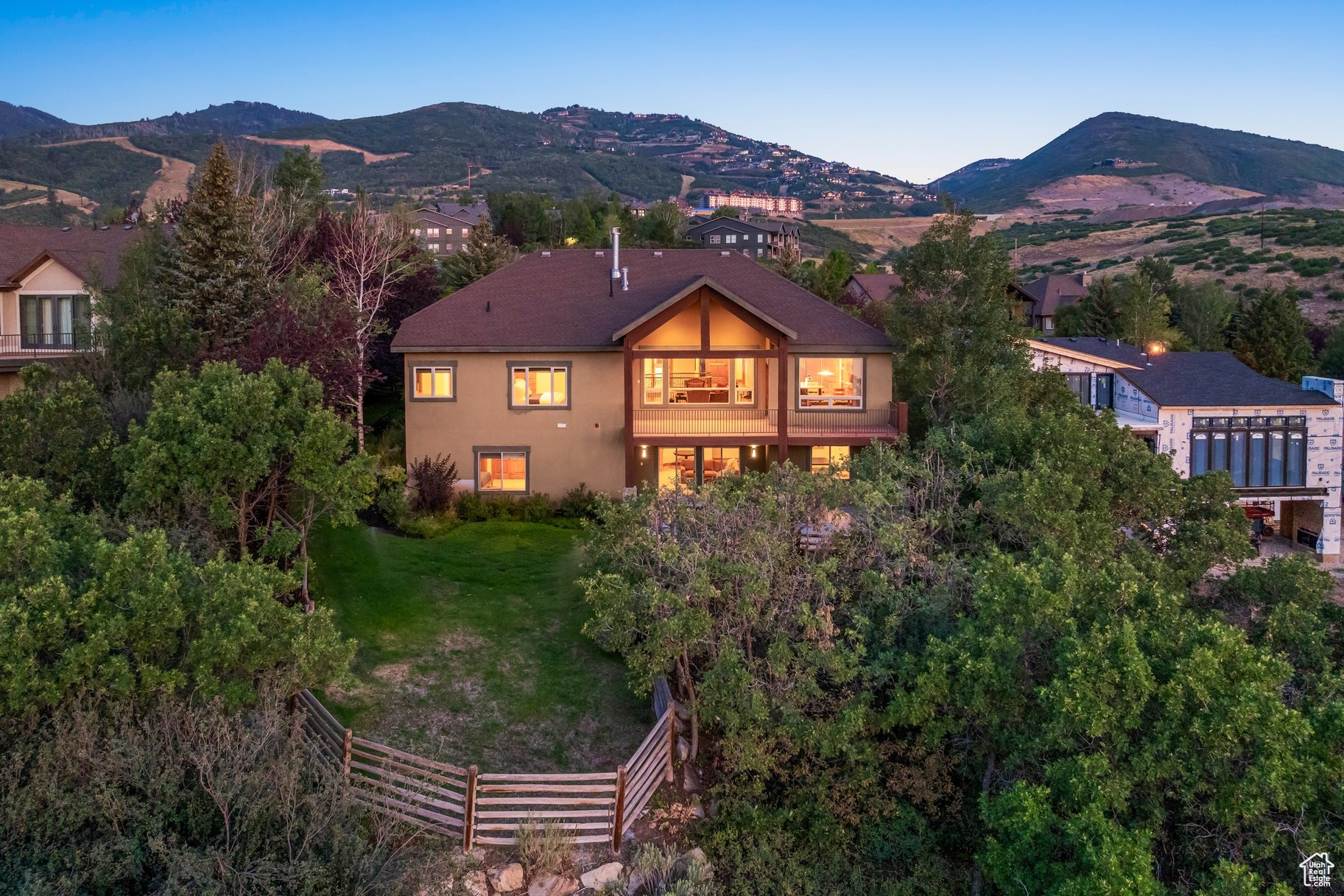 STAR HARBOUR ESTATES - Residential