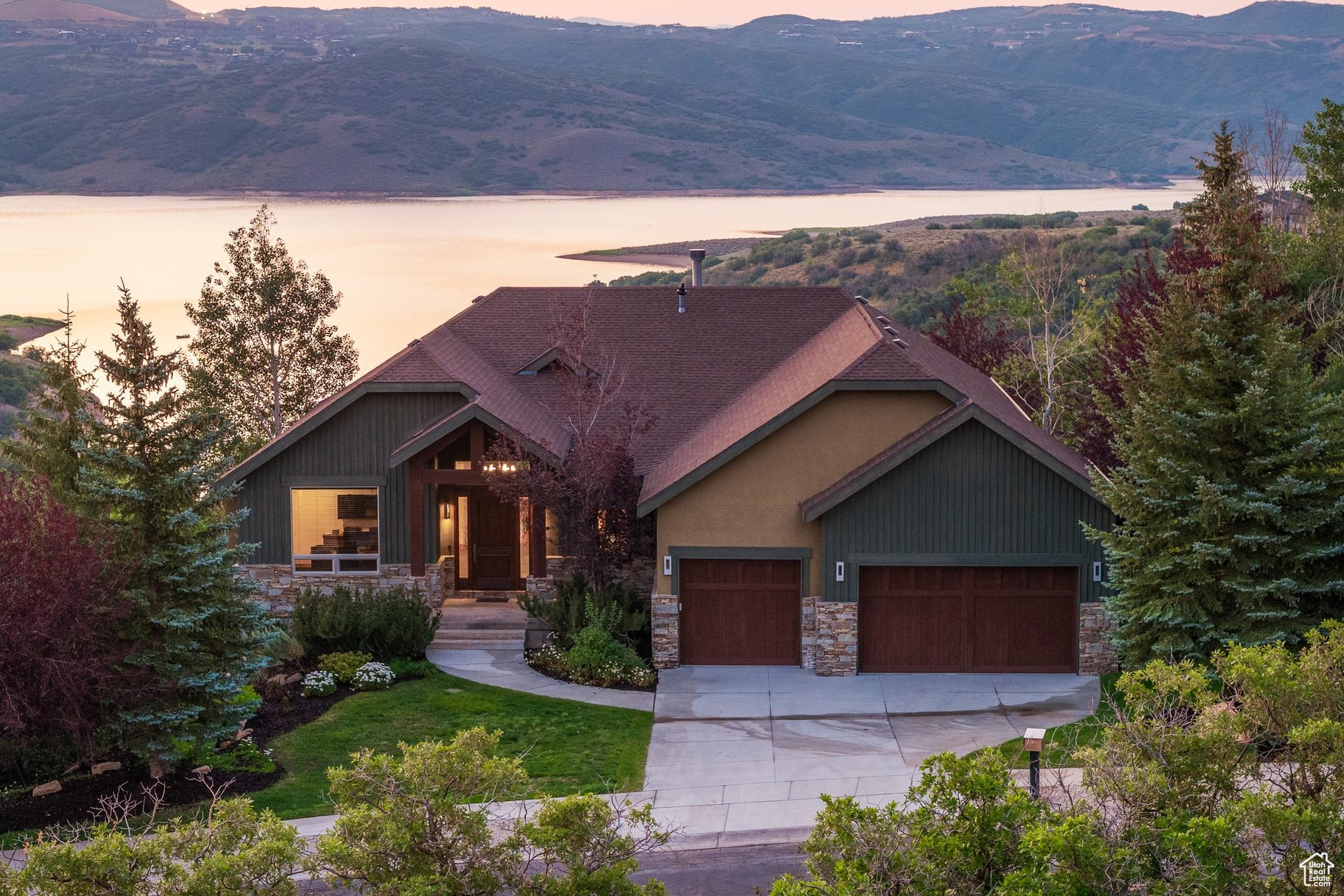 STAR HARBOUR ESTATES - Residential