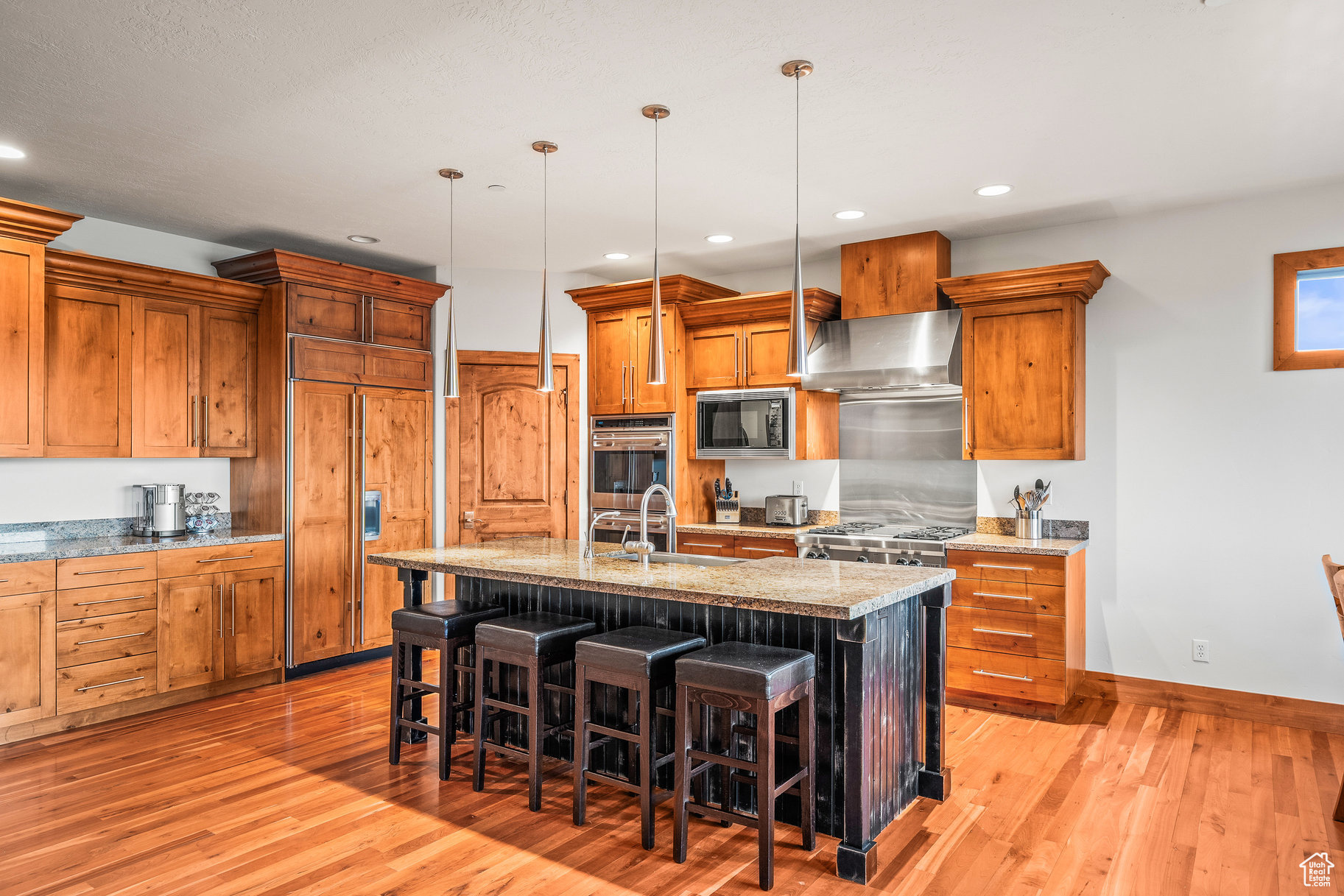 STAR HARBOUR ESTATES - Residential