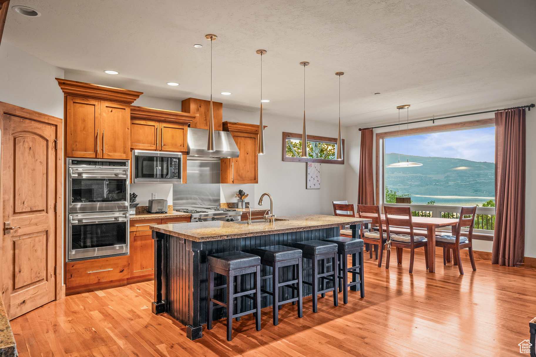 STAR HARBOUR ESTATES - Residential