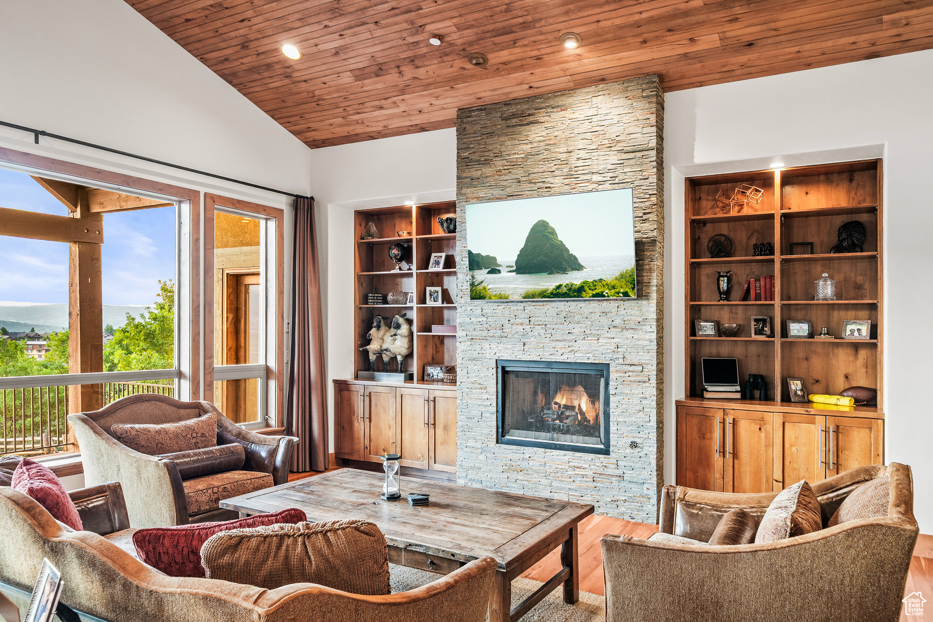 STAR HARBOUR ESTATES - Residential