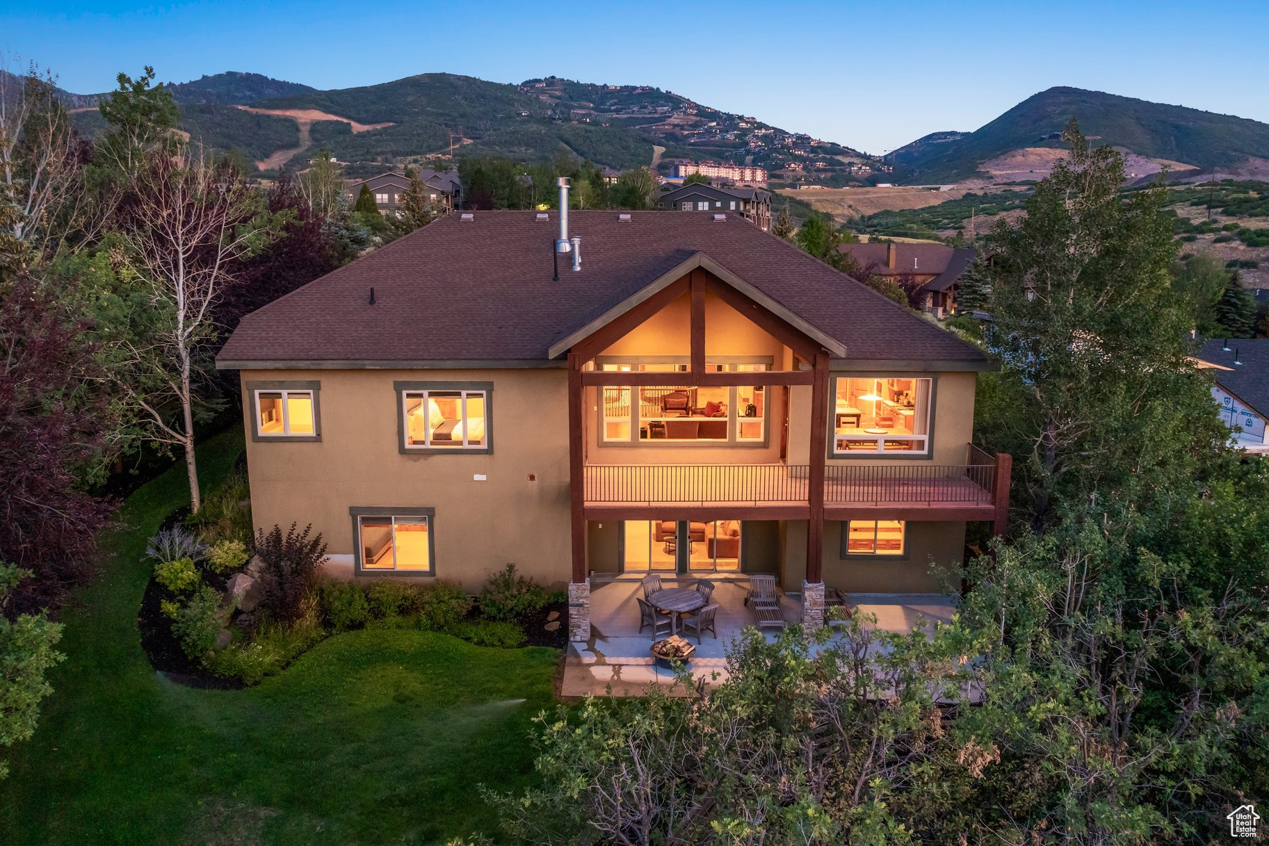 STAR HARBOUR ESTATES - Residential