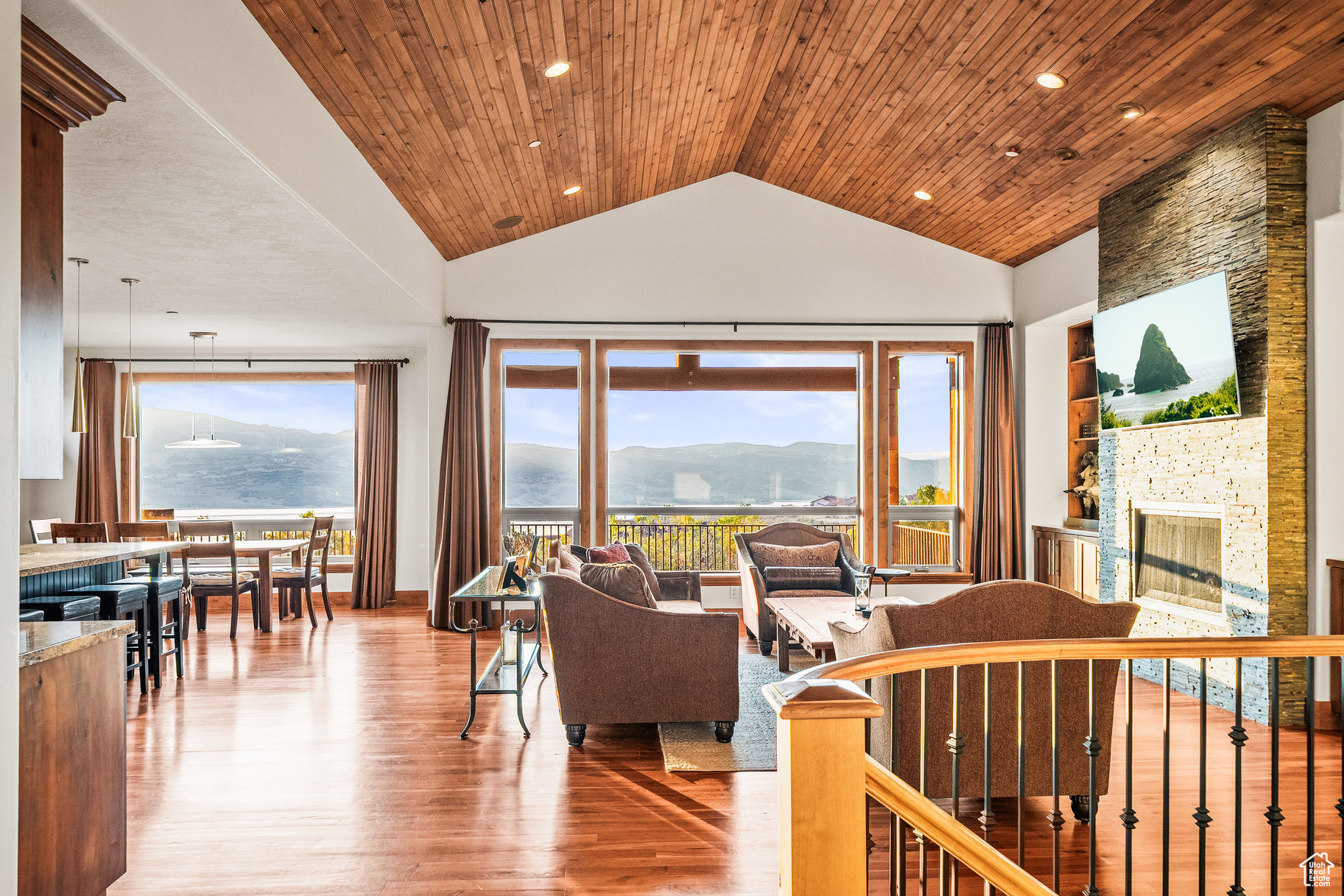 STAR HARBOUR ESTATES - Residential