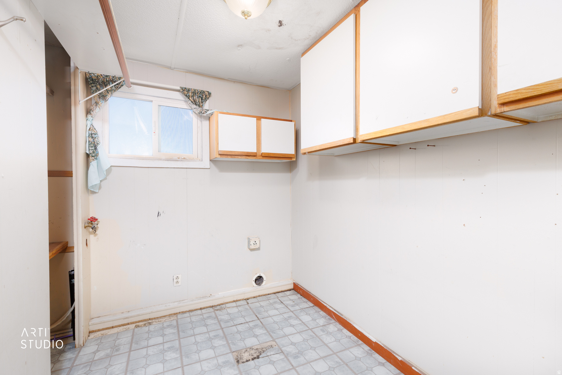 LAMPLIGHTER STATES - Residential