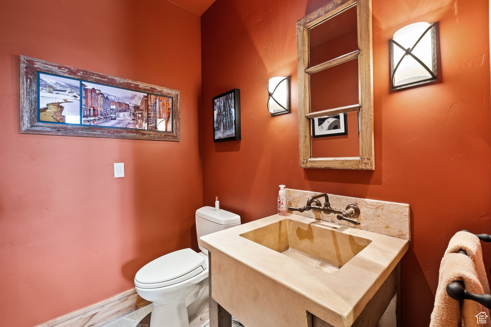 THE COLONY AT WHITE PINE CANYON - Residential