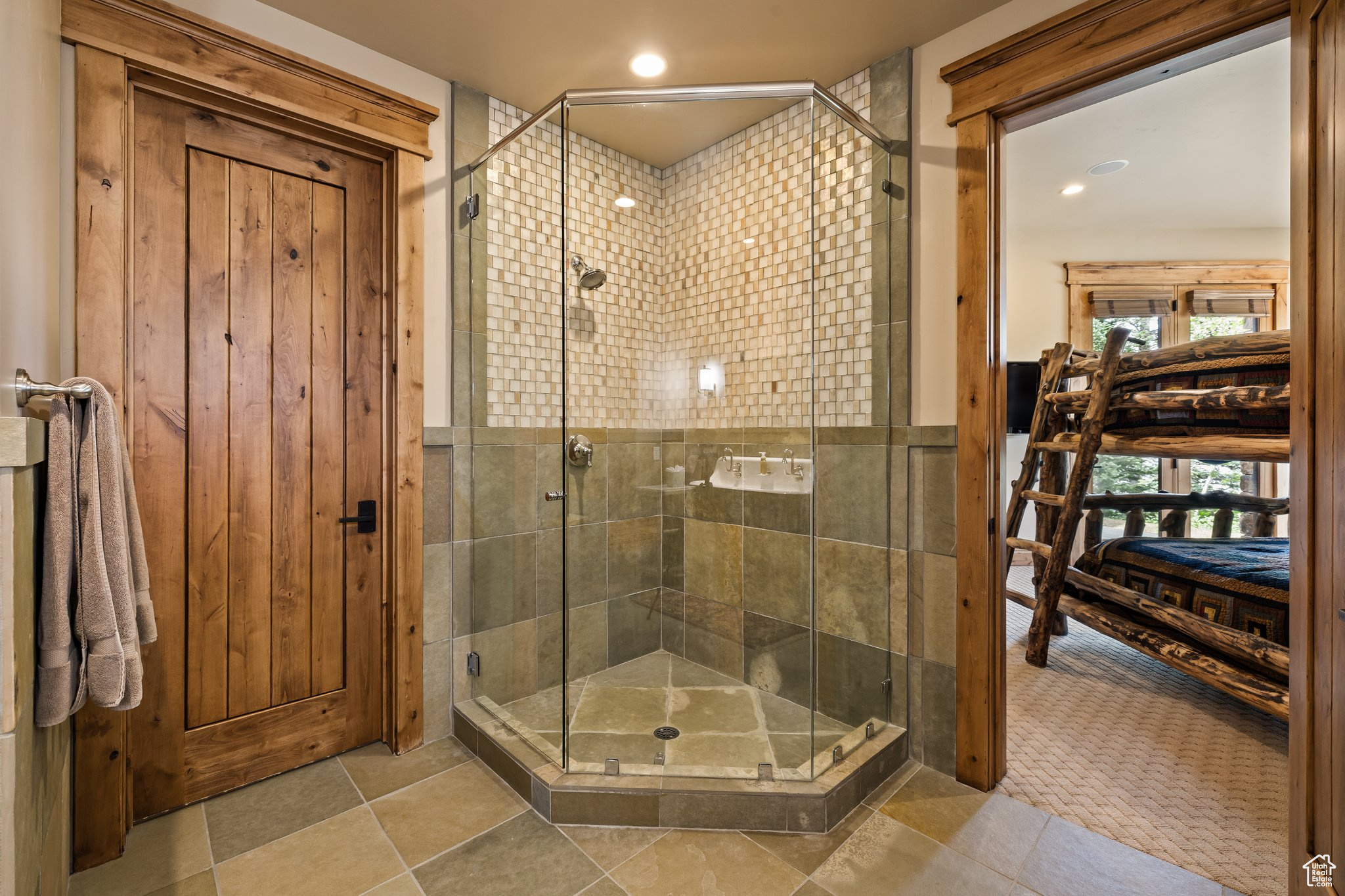 THE COLONY AT WHITE PINE CANYON - Residential