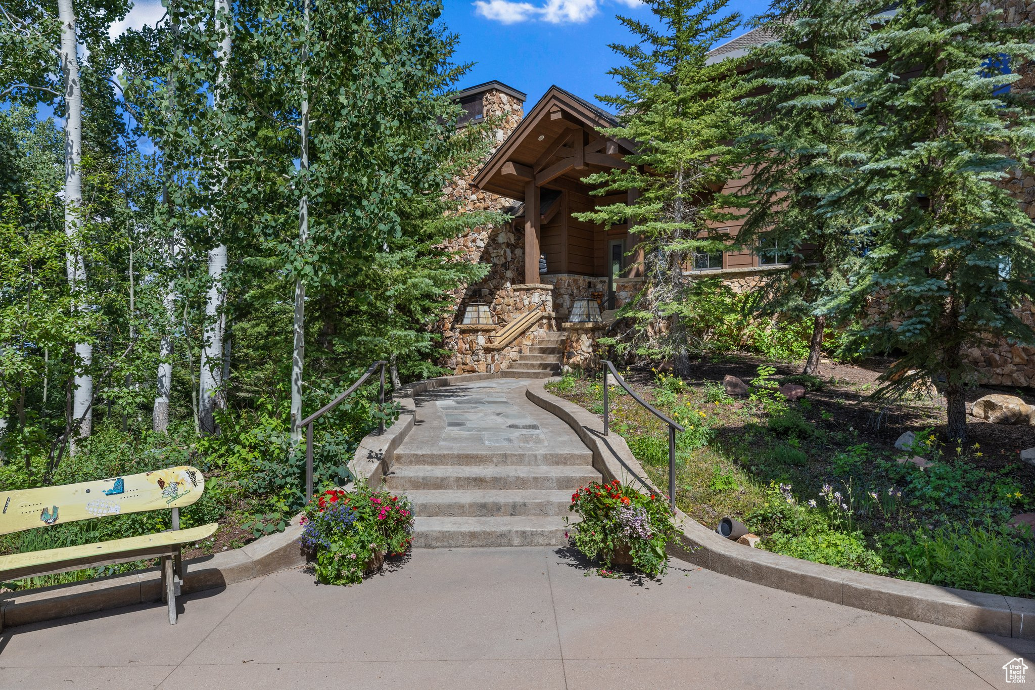 THE COLONY AT WHITE PINE CANYON - Residential