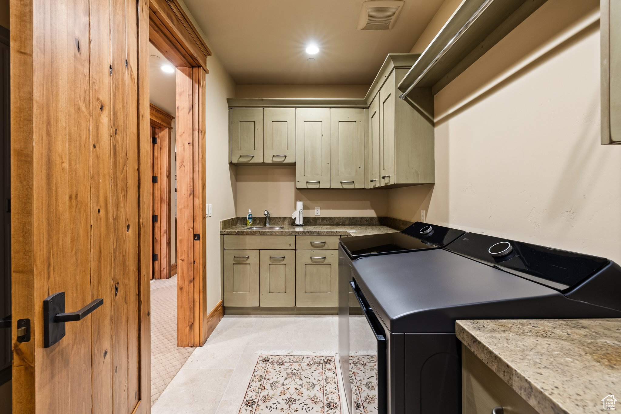THE COLONY AT WHITE PINE CANYON - Residential