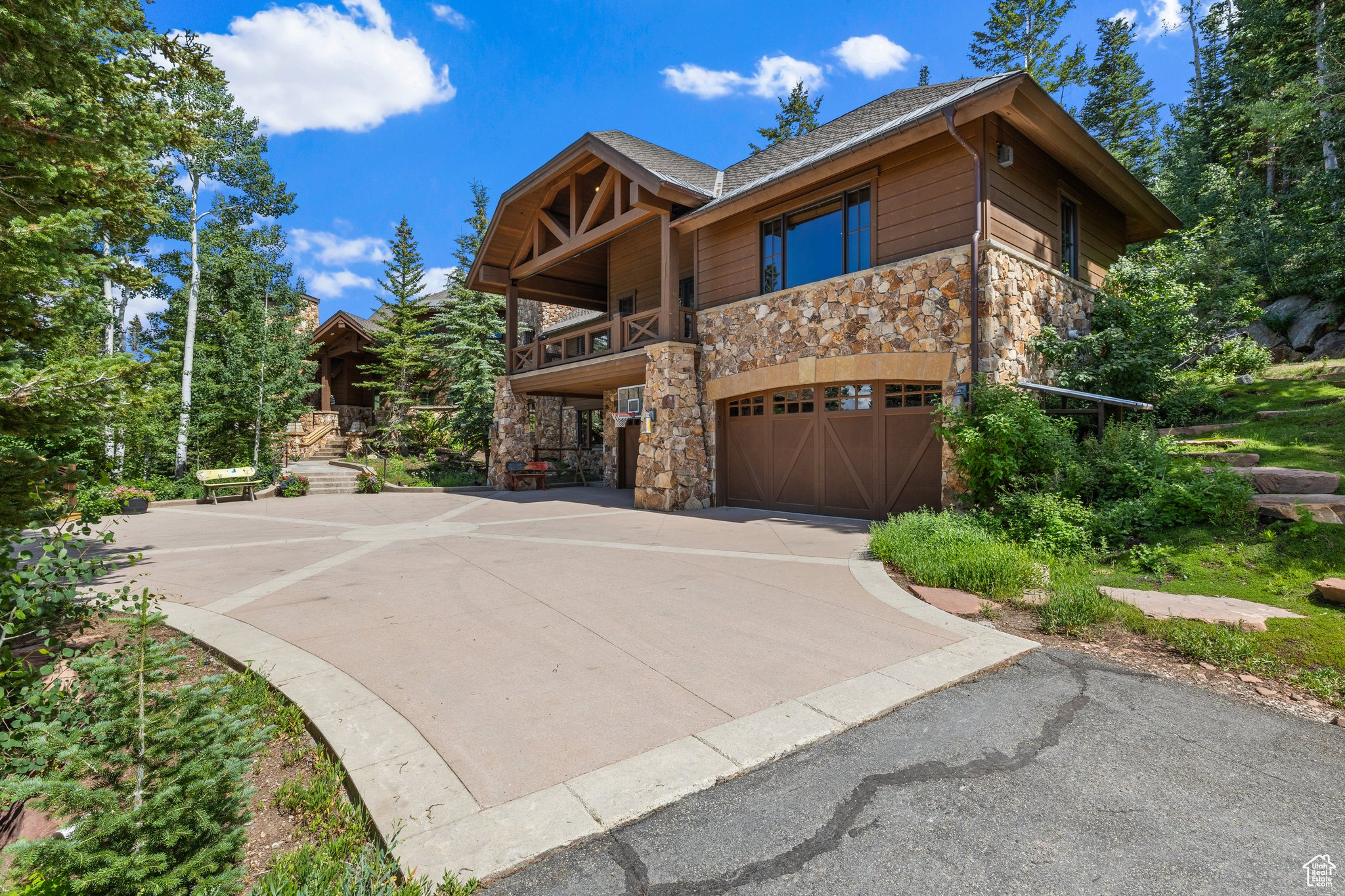 THE COLONY AT WHITE PINE CANYON - Residential