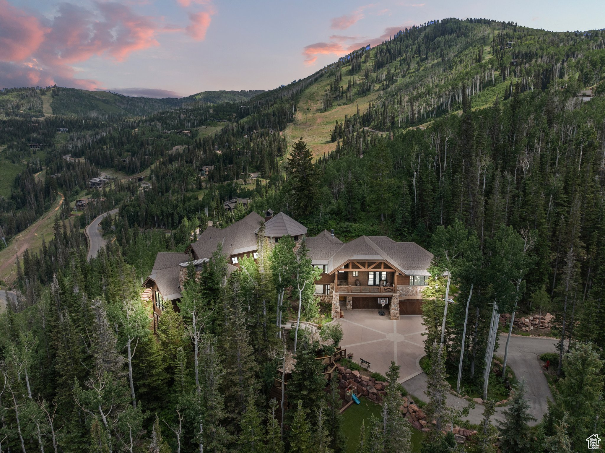 THE COLONY AT WHITE PINE CANYON - Residential