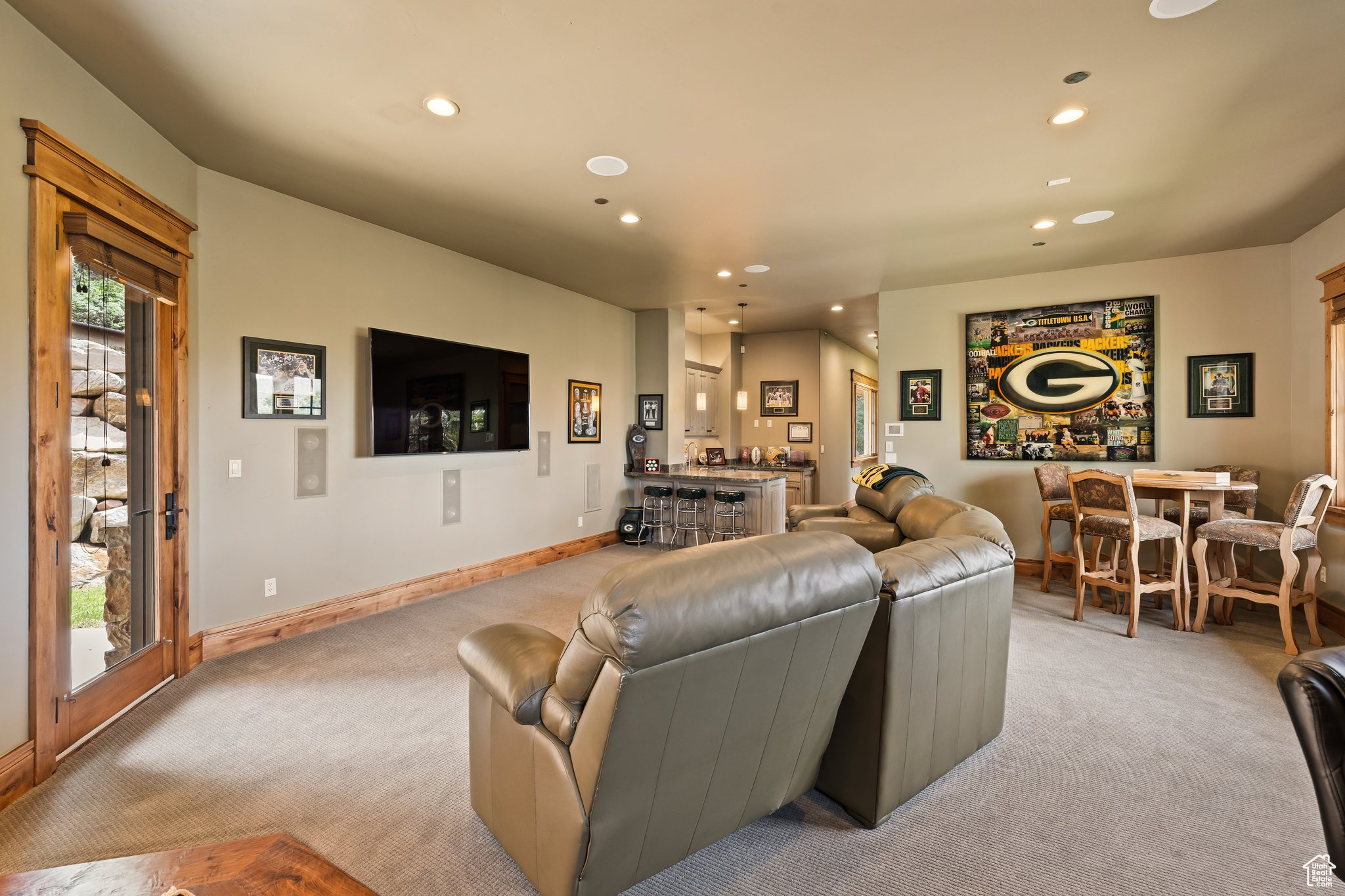 THE COLONY AT WHITE PINE CANYON - Residential