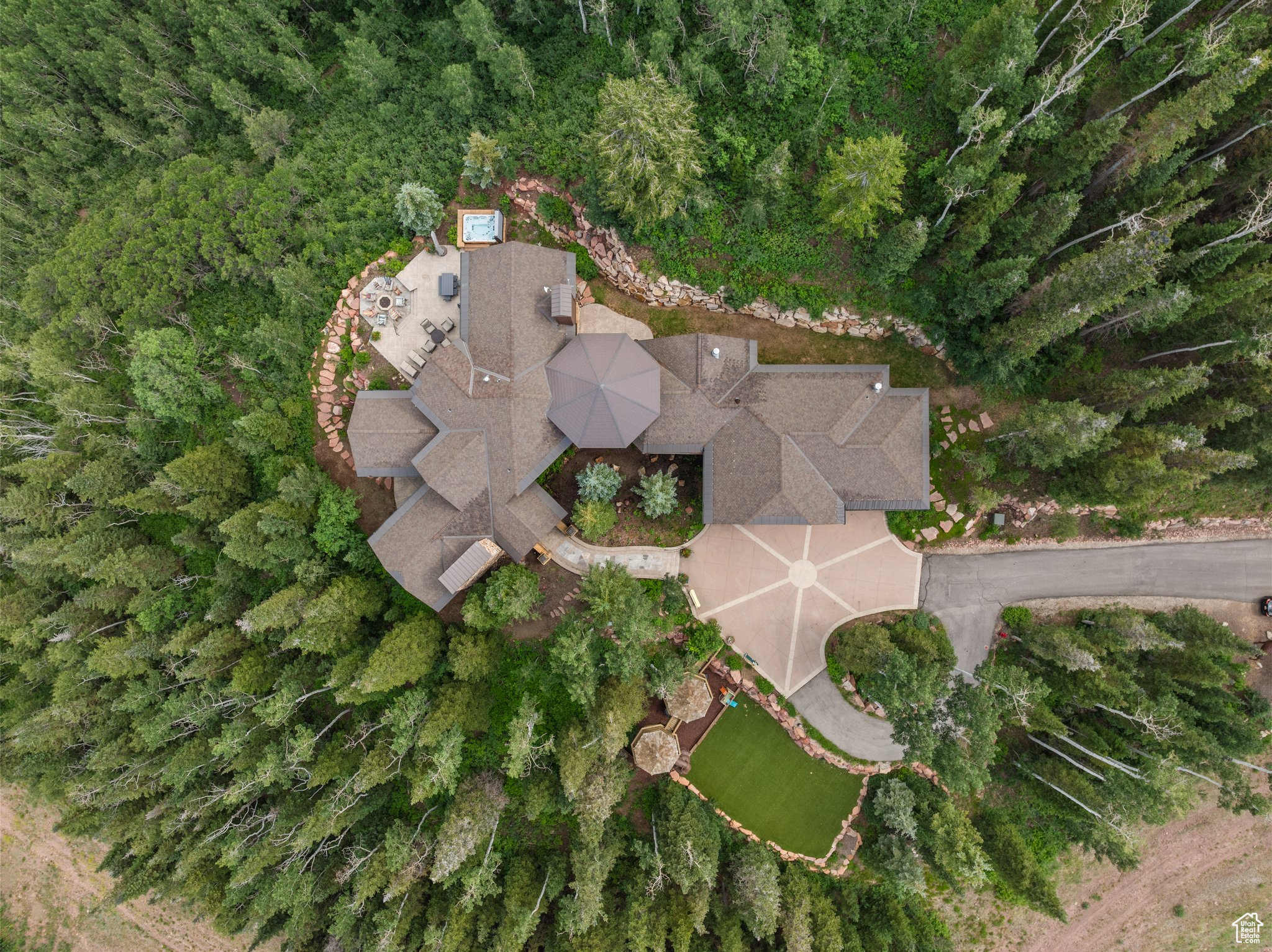 THE COLONY AT WHITE PINE CANYON - Residential