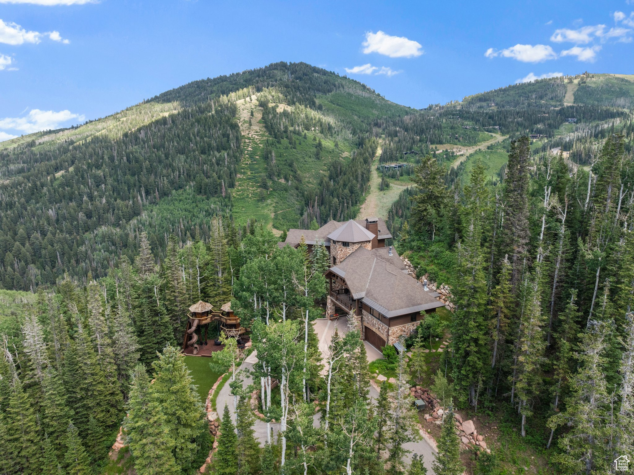 THE COLONY AT WHITE PINE CANYON - Residential