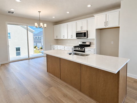 Tiny photo for 6932 W 11800 S #632, South Jordan, UT 84009 (MLS # 2184868)