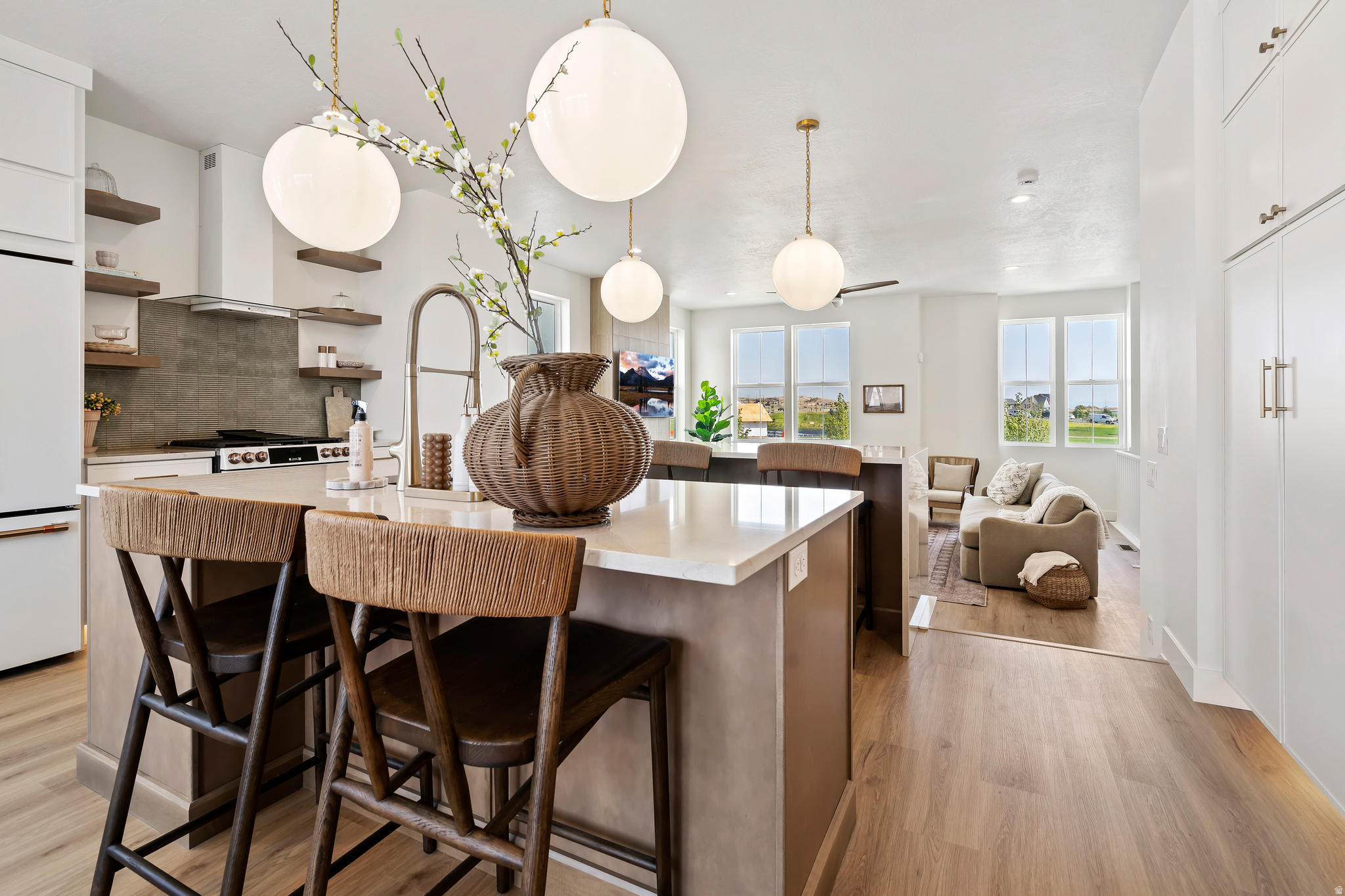 DOWNTOWN DAYBREAK - Residential